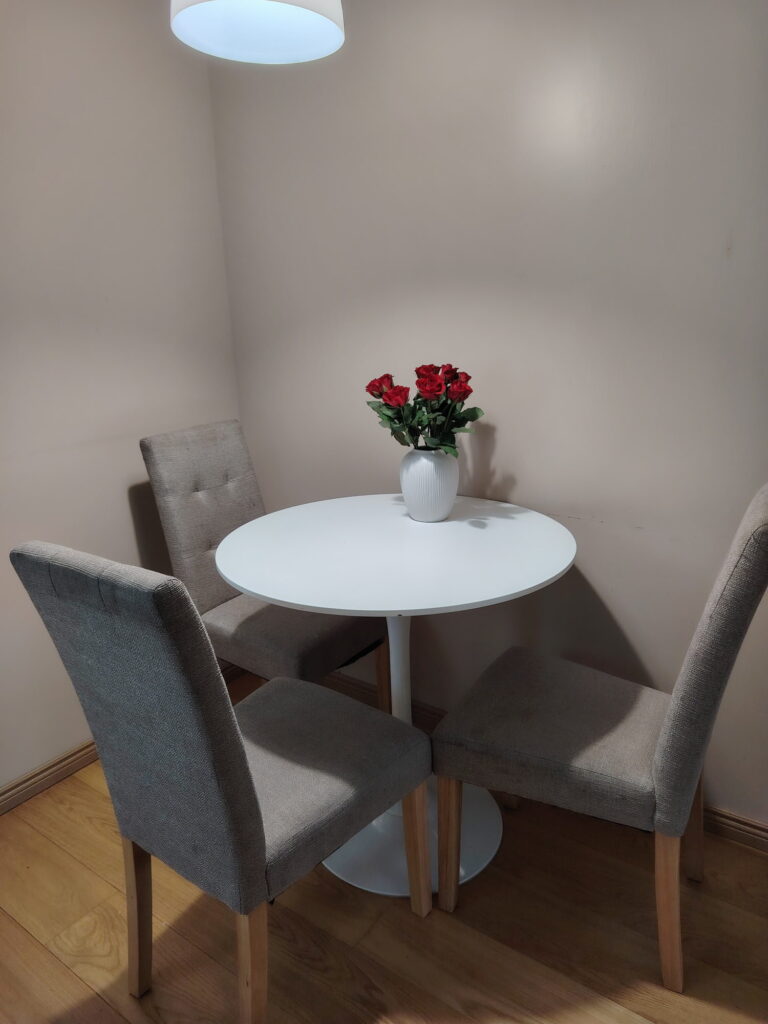 keittiö ruokailutila 3